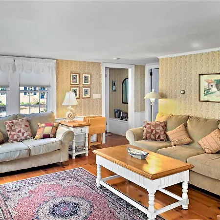 13 Lincoln Village Harwich Port Cape Cod - - Cap'N Eri